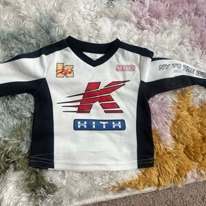 Kith Kids White, Black, Red & Blue Graphic Long-Sleeve Jersey